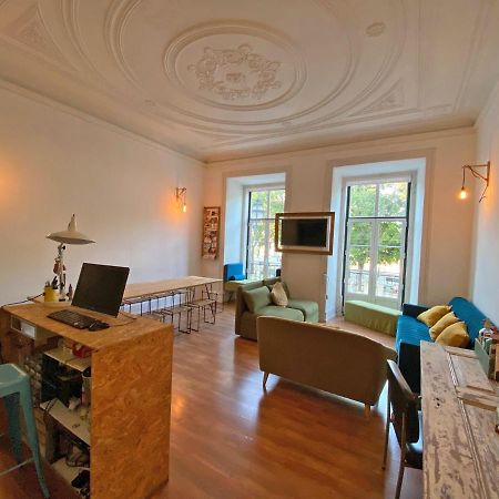 Lookout Lisbon Hostel Екстериор снимка