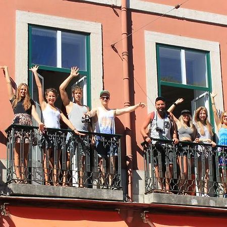Lookout Lisbon Hostel Екстериор снимка
