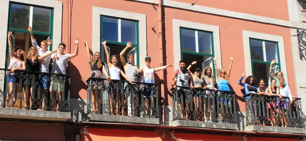 Lookout Lisbon Hostel Екстериор снимка