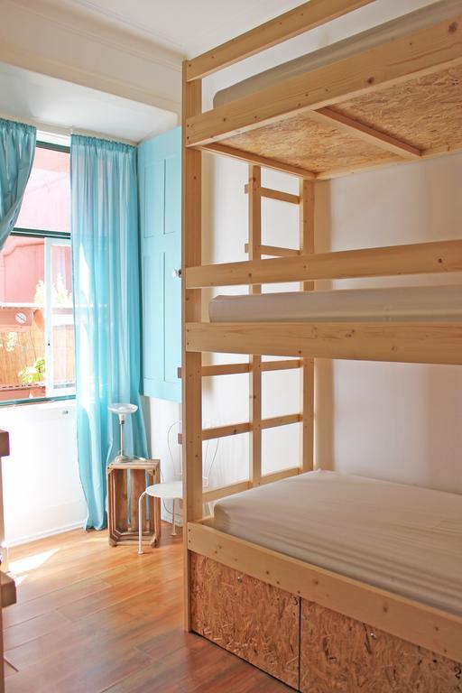 Lookout Lisbon Hostel Стая снимка